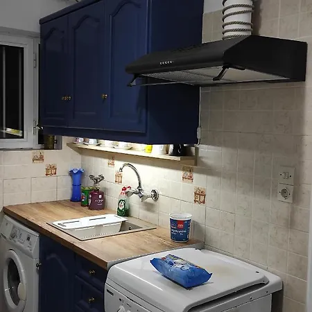 Krokos House Apartamento Alivérion