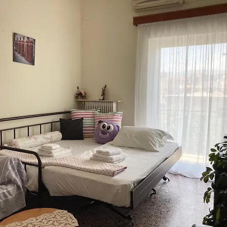 Krokos House Aliveri