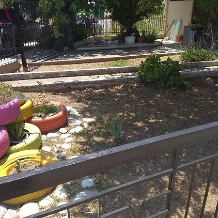 Apartment Krokos House Aliveri